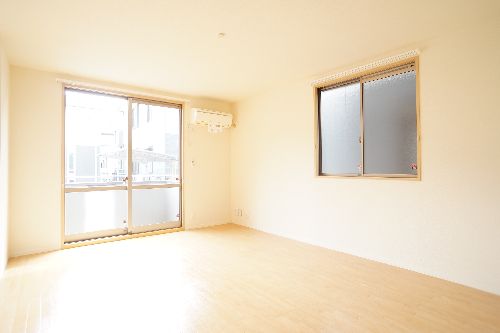 ソレアードヴィラＢ 101号-2