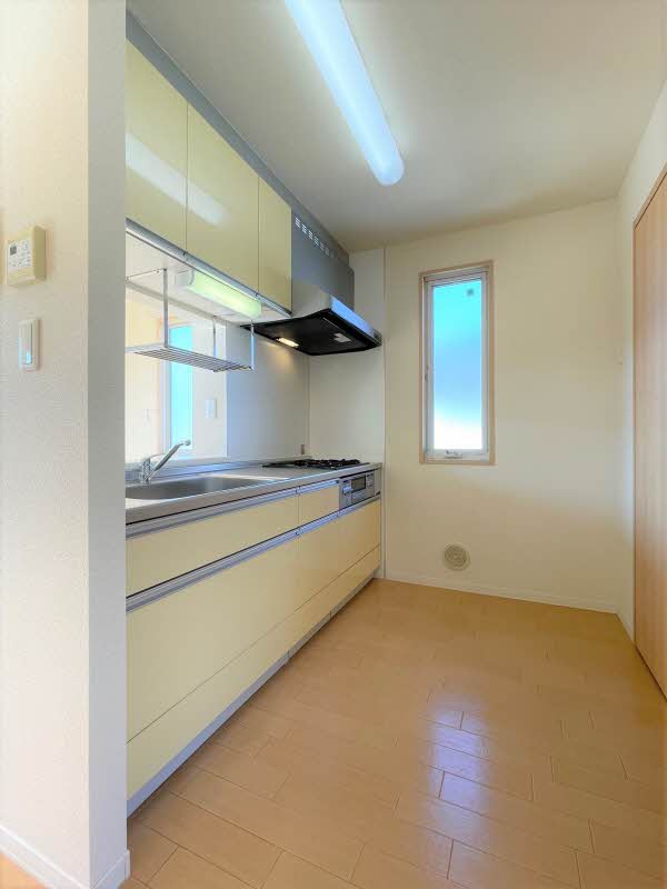 ｐｌａｃｅ　ｄｅ　ｐｌａｇｅ　Ⅲ 202号-4