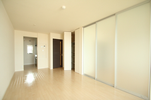 Ｒｅｓｉｄｅｎｃｅ　ＥＳＴ 206号-4