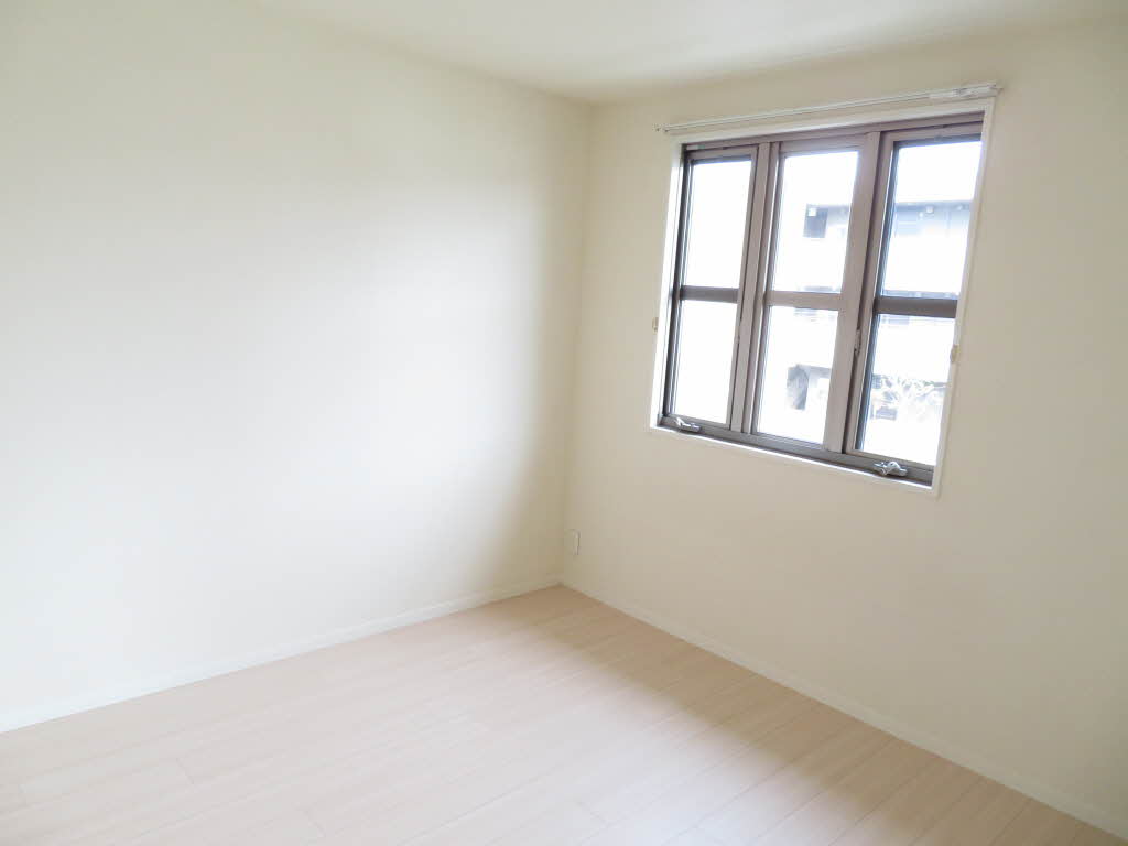 Ｒｅｓｉｄｅｎｃｅ　ＵＮ 201号-9