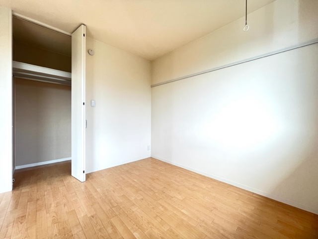 ヴィラ　Ｌ＆Ｄ 201号-11