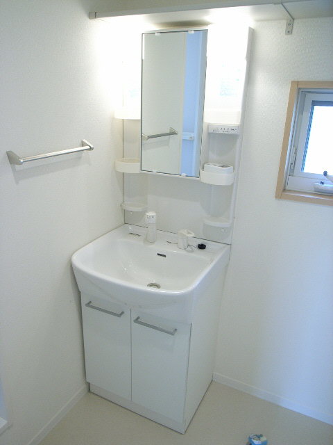 シャーメゾン　カトレアＢ 201号-9