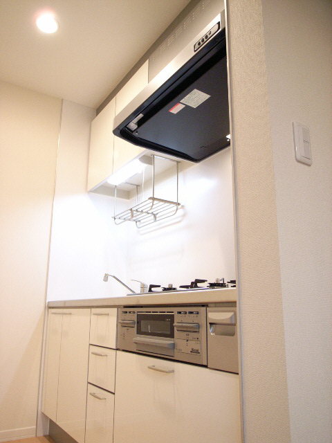 ピュア・ウィステリア 102号-6