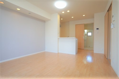 メゾン・ウエスト・プラザ 202号-3