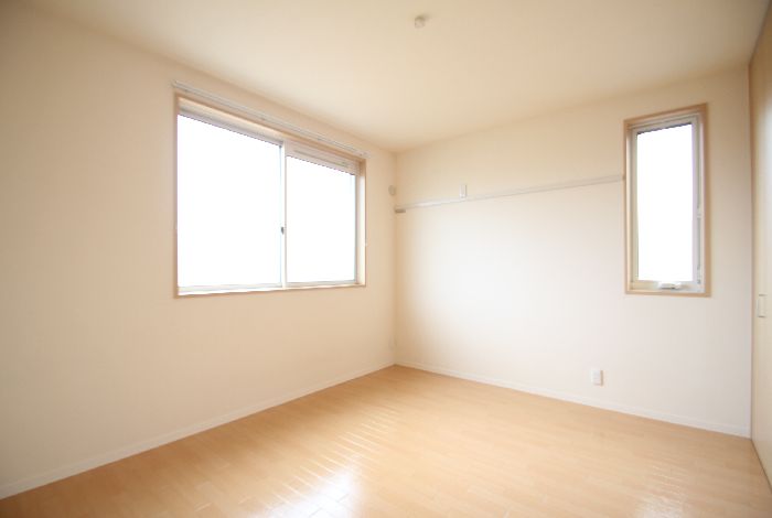 メゾン・ウエスト・プラザ 202号-5