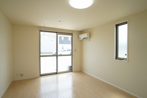 サンライズ　シャーメゾン 101号-3