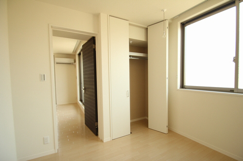 Ｖｏｉｅ　ｌａｃｔｅｅ 301号-3