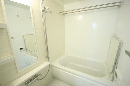 Ｃｅｎｔ－Ｌｉｖｉｅ　Ⅳ 202号-8