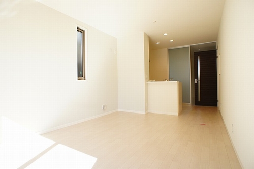 リリー　レジデンス 101号-2