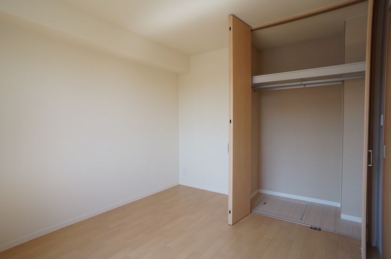 メゾン・ド・ローリエ　Ⅴ 101号-4