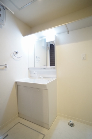 Ｌｕｎａ　南越谷 102号-7