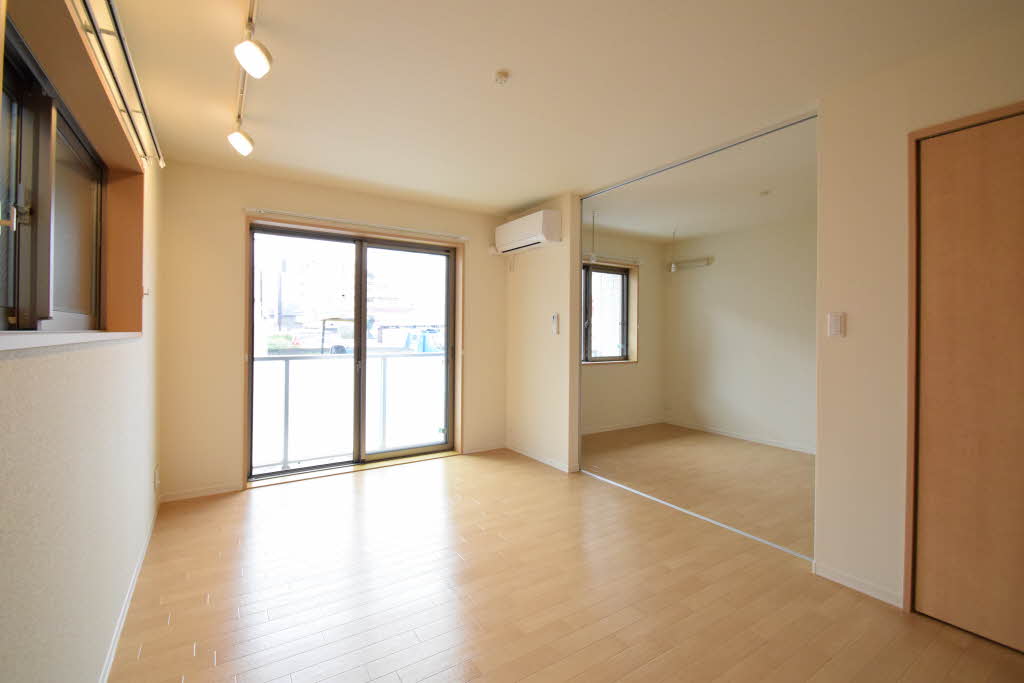 モンスティール 101号-3