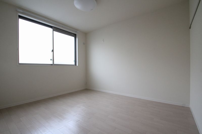 Ｓｔｏｒｋｓ 102号-6