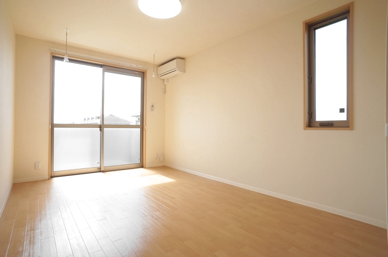 ラ・ルーチェ 202号-2