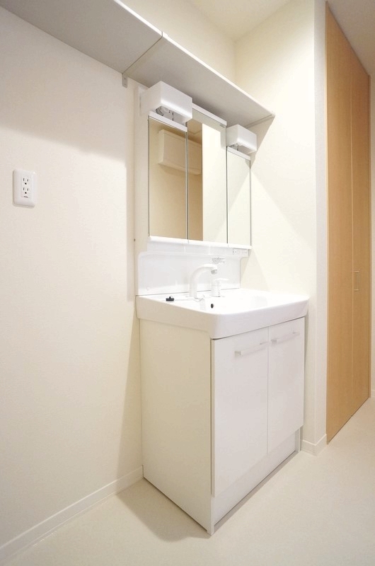 ラ・ルーチェ 202号-7