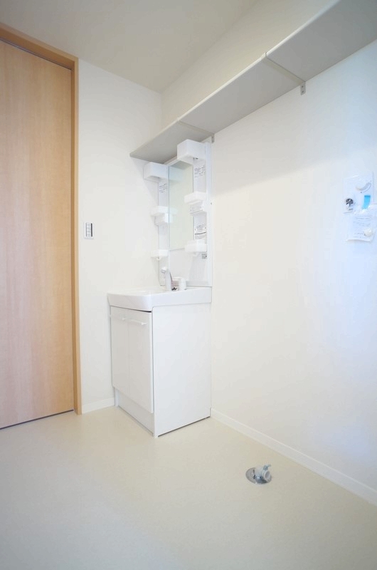 カトレア　Ⅱ 202号-7