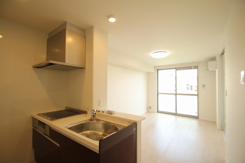 カリーナA 103号-7