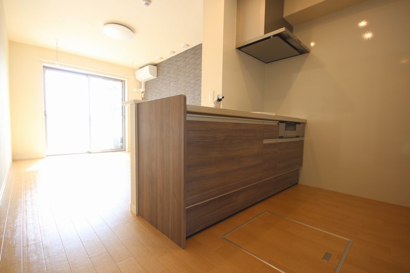 ＳＫシャーメゾン大原 102号-2