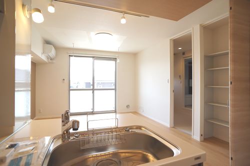 ヒル フラッツ 202号-3