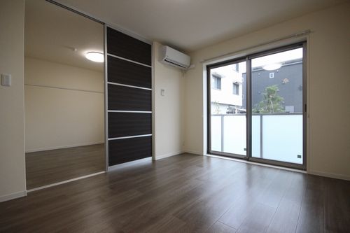 ＳＫシャーメゾン大瀬 101号-3