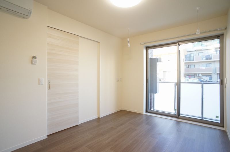 ジェット・サオ 101号-2