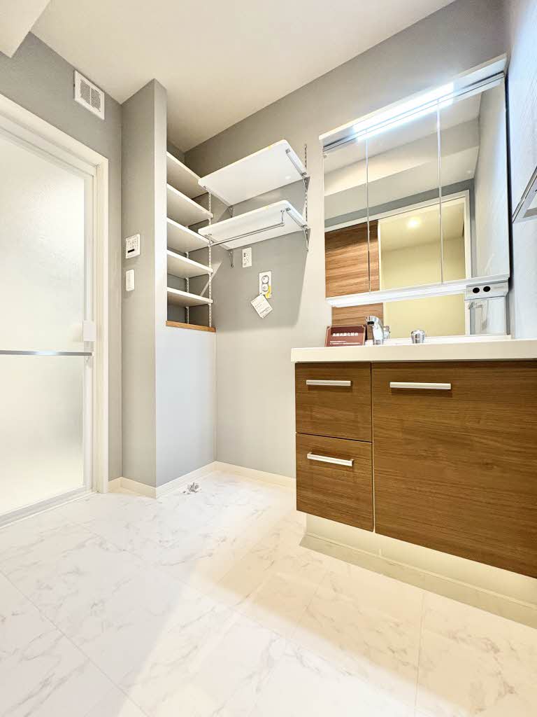 ルーチェ　スール 201号-8