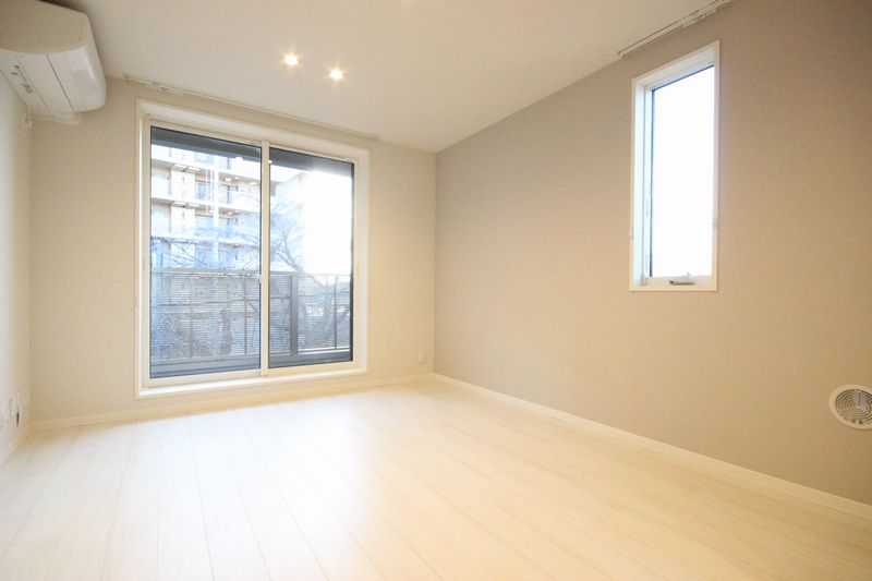 カーサ アダン 202号-2