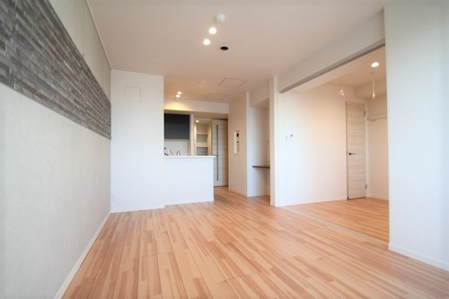 グランパレスＫ 305号-3