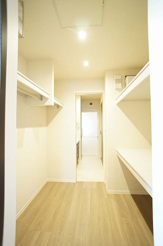 ラフィナート 302号-6