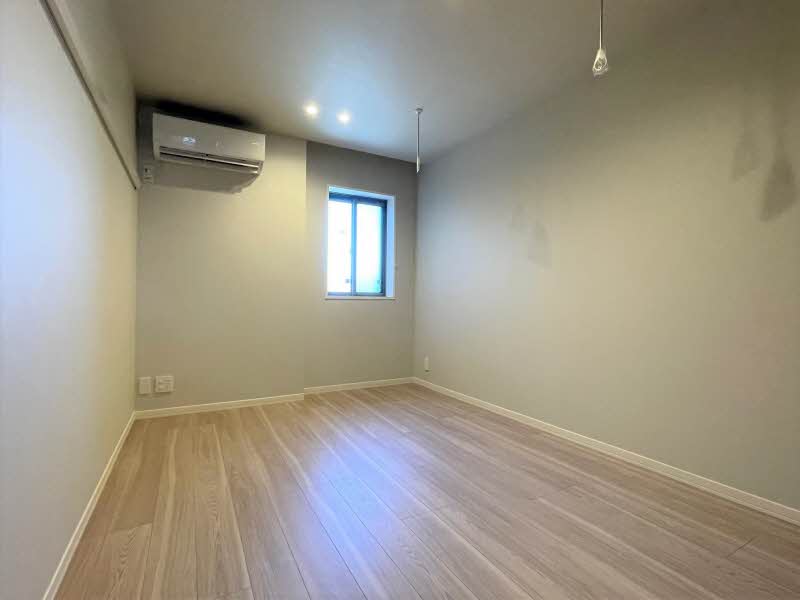 グランシャレ　クラウン 301号-6