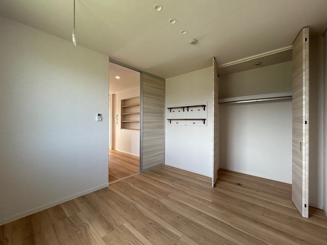 プラム シトレース 203号-5