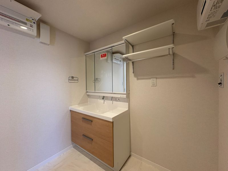 プルメリア 203号-7