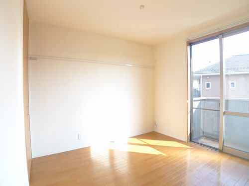 シャーメゾン・シュープリーム　Ⅰ号館 103号-8