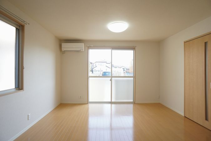 サニーフラット B 102号-2