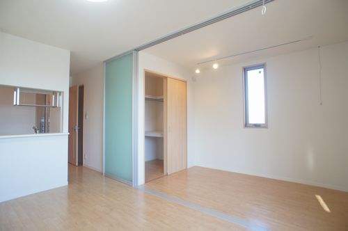 Ｗｅｓｔ　ｆｉｅｌｄ 101号-3