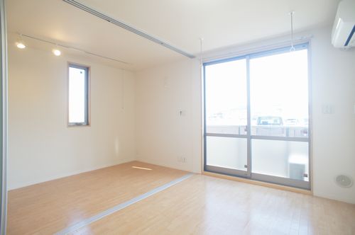 Ｗｅｓｔ　ｆｉｅｌｄ 101号-10