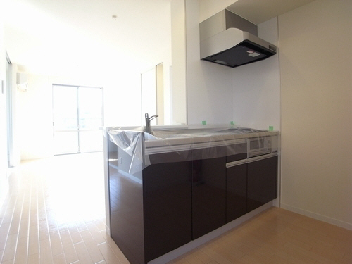 ブランドール四番館 201号-4