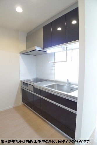 エレポワール A 103号-3