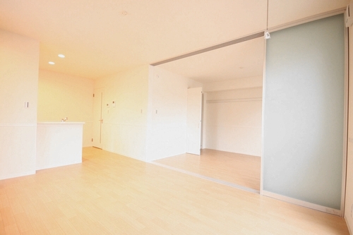 ピュール・パルク四番館 203号-3