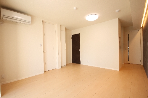 ザッハトルテ 101号-3