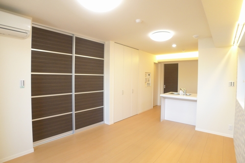 ザッハトルテ 205号-9