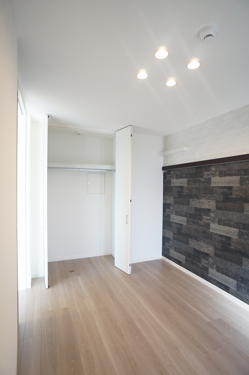 ネクスト ステージ 302号-7