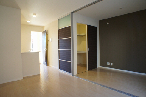 レユシールＢ 102号-4