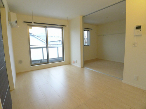 グラヴィア 302号-8