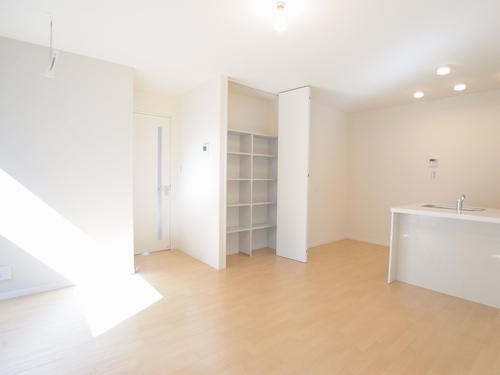 メゾン ポラリスⅢ 101号-5