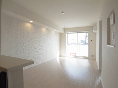 グラン・レジデンス 302号-2