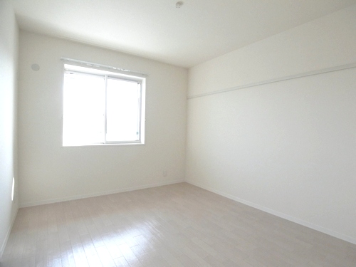 グラン・レジデンス 302号-6