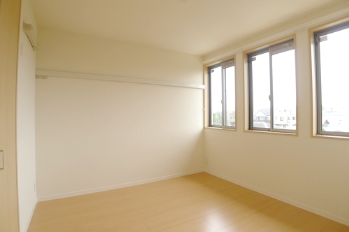 カーサ　レジオ 203号-7