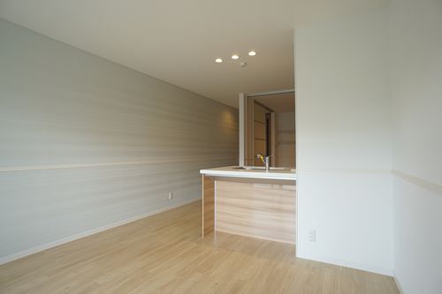 スぺリアージュ　Ⅲ 105号-4