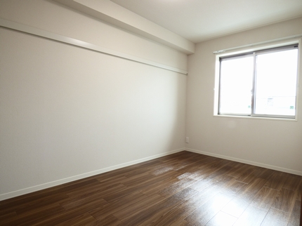 メゾンドキャプテン 303号-4